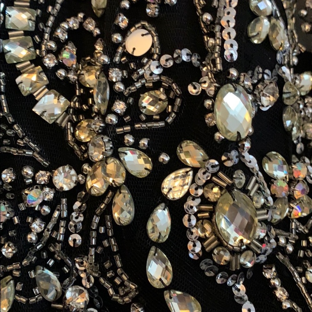 Sherri Hill Prom Dress - Picture 6 of 7